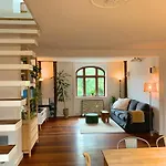 Stylish Two Floor Scandinavian & Cozy