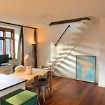 Stylish Two Floor Scandinavian & Cozy * Copenaghen