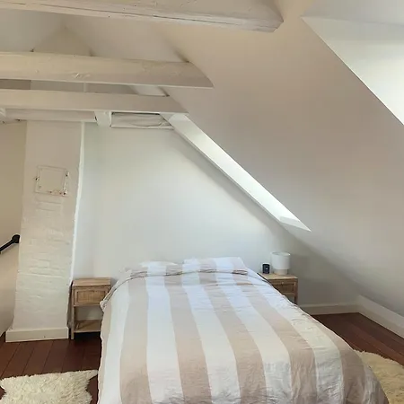 Stylish Two Floor Scandinavian & Cozy *