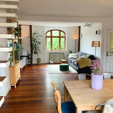 Stylish Two Floor Scandinavian & Cozy Appartement
