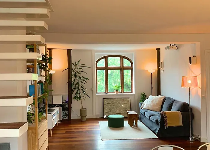 Stylish Two Floor Scandinavian & Cozy